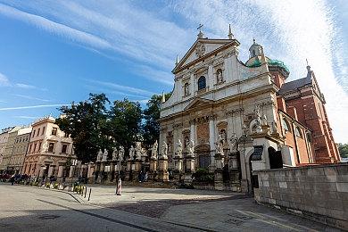 新任《宝可梦：朱＆紫》道馆馆主竟是可爱女主播